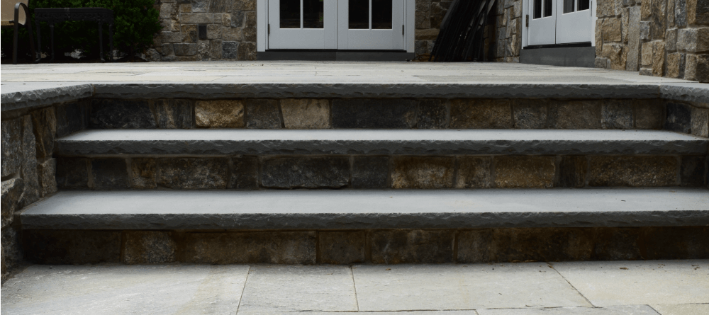 The Most Popular Uses for Bluestone Flagging in Residential Landscapes