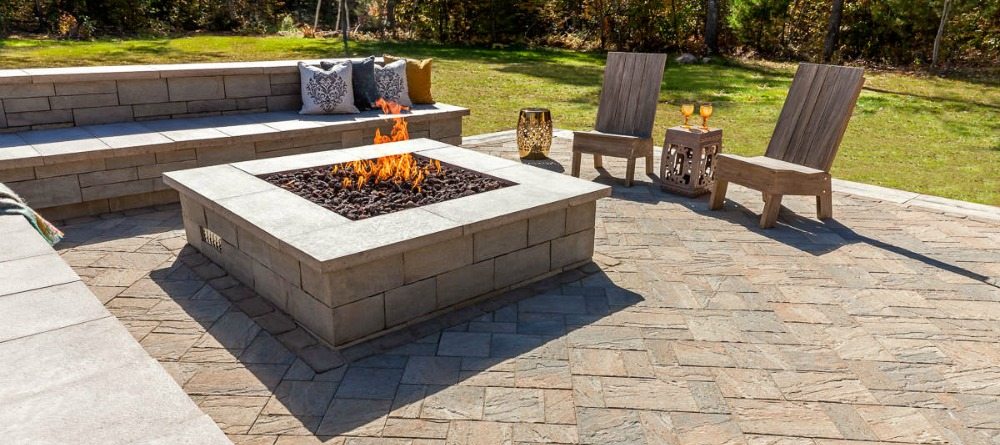 5 Tricks Landscapers Use for Techo-Bloc Installation