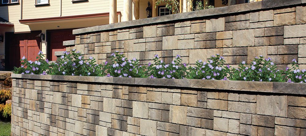 The 2017 Belgard Retaining Wall Installation Guide for Homeowners