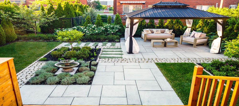 How to Make Your Home Stand Out with a Techo-Bloc Outdoor Living Room