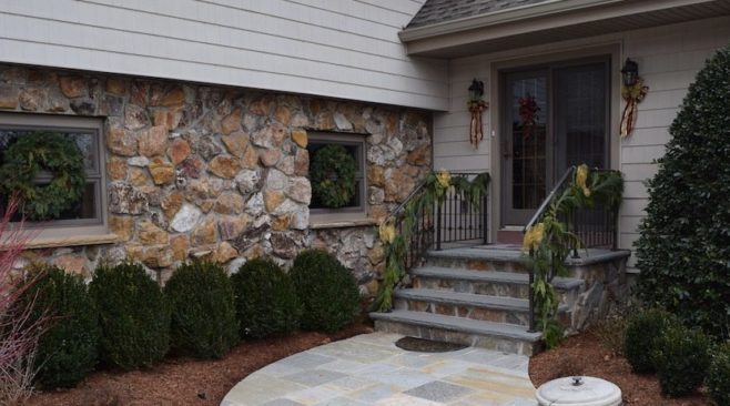 Full Guide for Using Stone on Homes: How to & Style Options