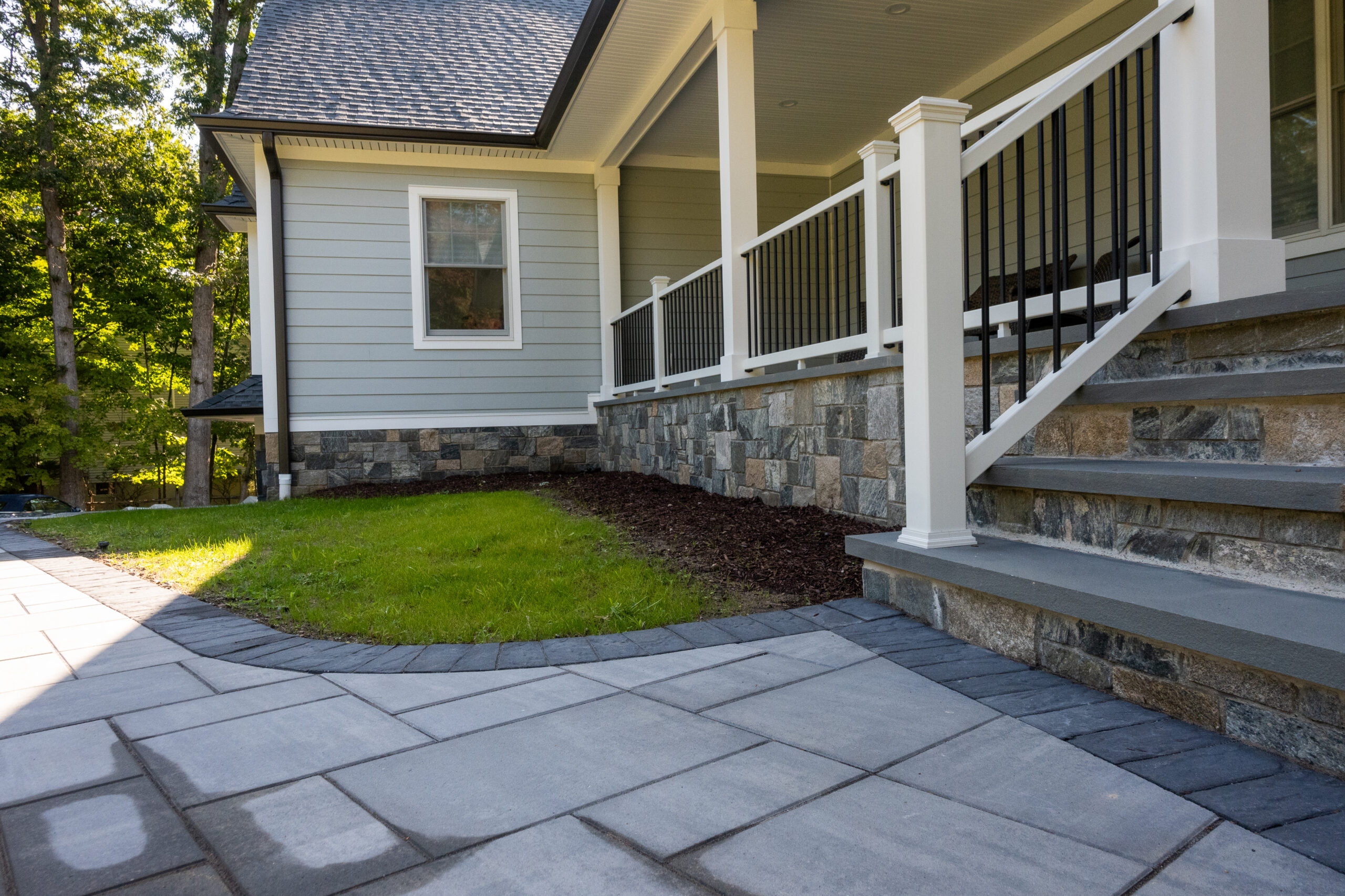 Natural stone veneer entryway
